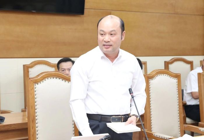 Phó Chủ tịch UBND tỉnh Cao Văn Cường phát biểu tại hội nghị.