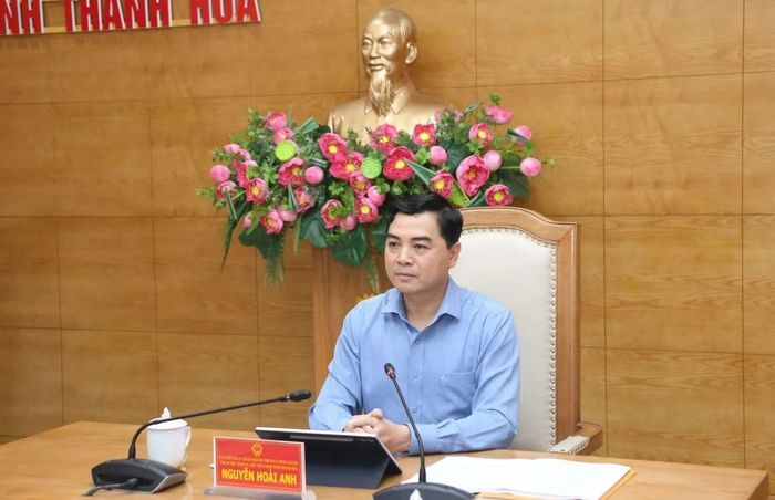 Chủ tịch UBND tỉnh, Trưởng Ban Chỉ đạo 751 Nguyễn Hoài Anh chủ trì hội nghị.