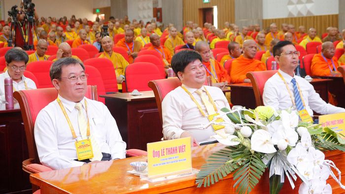 Các đại biểu tham dự lễ kỷ niệm.