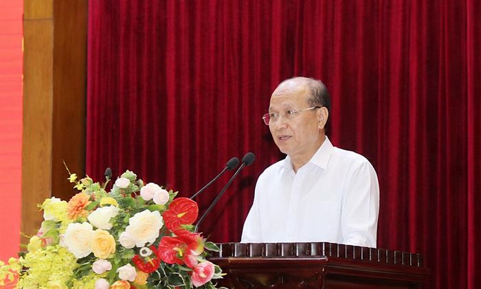  Cử tri phường Kinh Bắc nêu ý kiến tại hội nghị. 