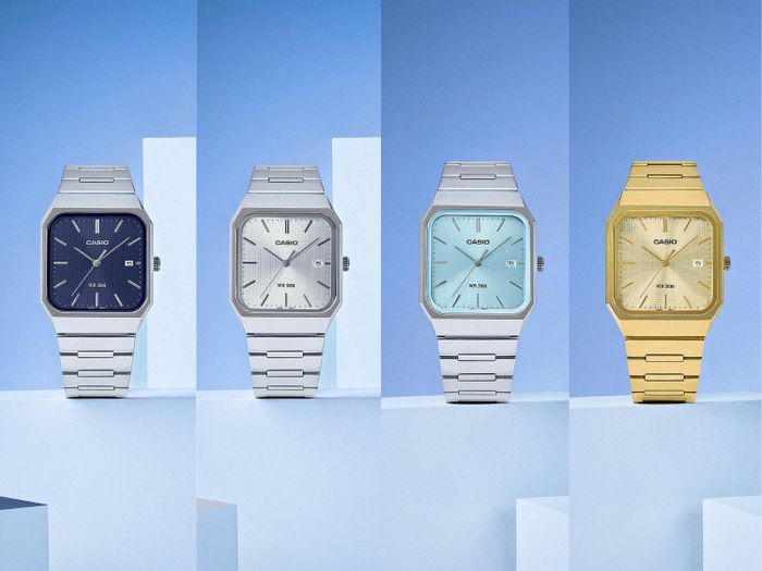 Từ trái sang phải: Các phiên bản Casio MTPB185D-2A1V, MTPB185D-7AV, MTPB185D-2A2V và MTPB185G-9AV.
