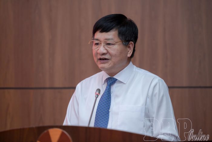Đồng chí Lê Thành Đô, Phó Bí thư Thường trực Tỉnh ủy, Chủ tịch HĐND tỉnh phát biểu tại buổi gặp mặt.