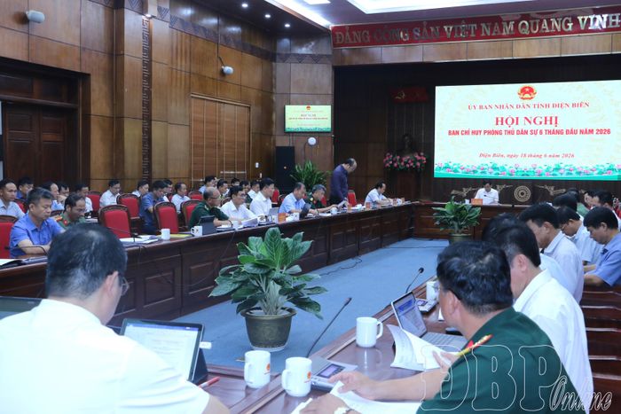 Các đại biểu tham dự hội nghị.