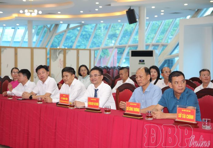 Đại biểu dự Lễ ký kết.