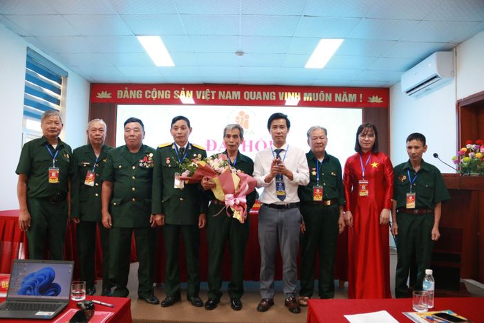 Ban Chấp hành Hội Nạn nhân chất độc da cam/Dioxin phường Tân Phong khóa I, nhiệm kỳ 2026-2031 ra mắt đại hội.