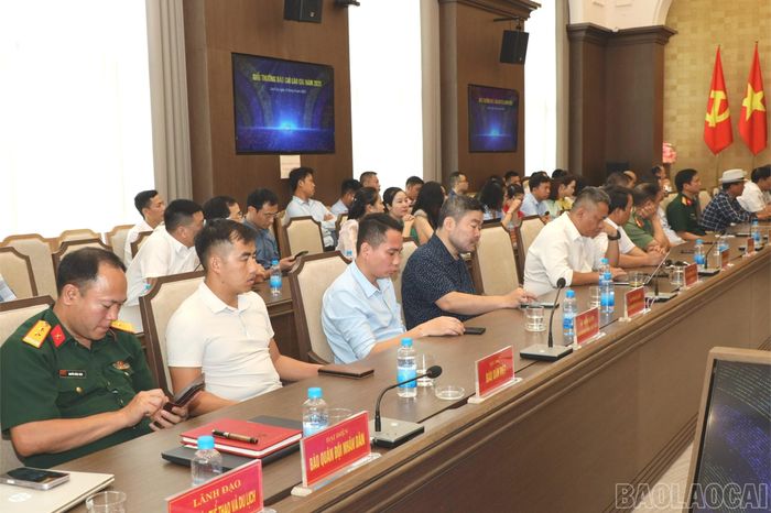 Đại diện các cơ quan báo chí Trung ương tham dự chương trình gặp mặt.