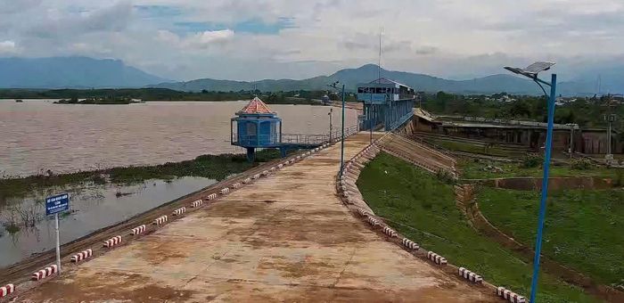 Hồ chứa nước Ba Bàu được chủ động điều tiết nước những ngày qua