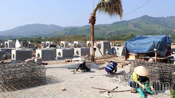 Tập đoàn Sun Group đang tập trung đẩy nhanh tiến độ xây dựng khu tái định cư cho người dân ở vùng dự án tại xã Mường Vang.