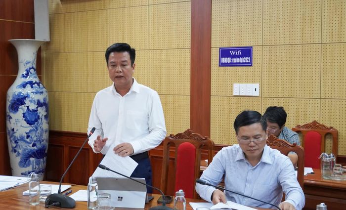 Đại diện lãnh đạo Sở Nông nghiệp và Môi trường phát biểu tại cuộc họp - Ảnh: X.P