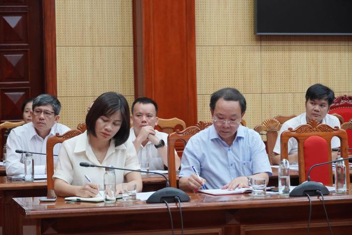 Các đại biểu ngành dự hội nghị - Ảnh: H.L