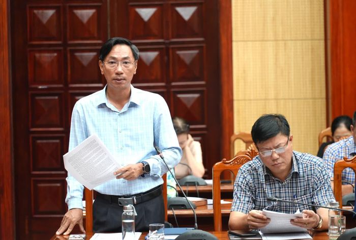 Đại diện lãnh đạo Sở Văn hóa, Thể thao và Du lịch báo cáo kết quả thực hiện nhiệm vụ 6 tháng đầu năm 2026 - Ảnh: T.Đ