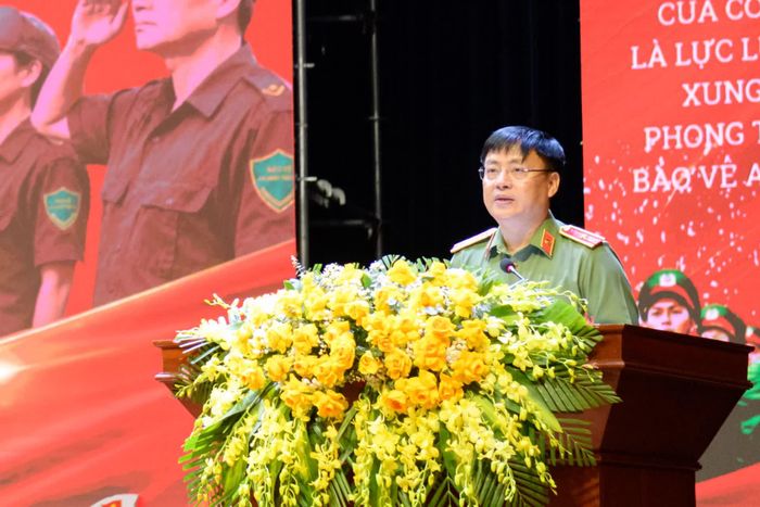 Đồng chí Thiếu tướng Nguyễn Thanh Liêm, Giám đốc Công an tỉnh phát biểu bế mạc hội thi - Ảnh: K.H