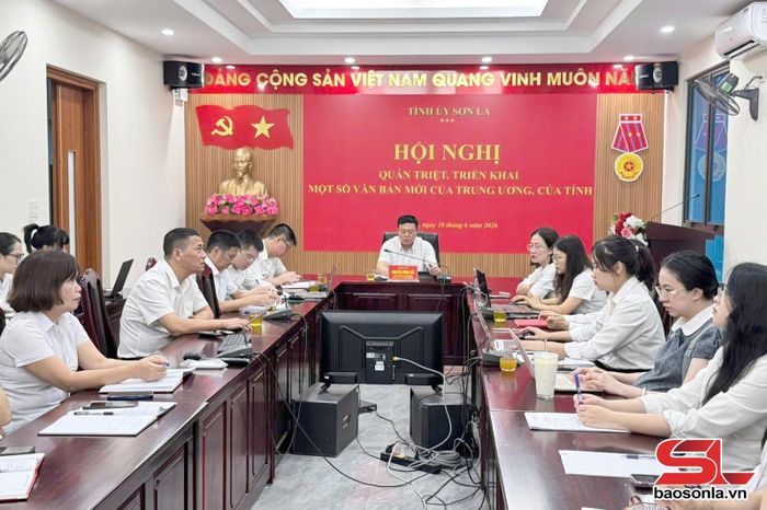 Các đại biểu dự hội nghị tại điểm cầu Tòa án nhân dân tỉnh Sơn La.
