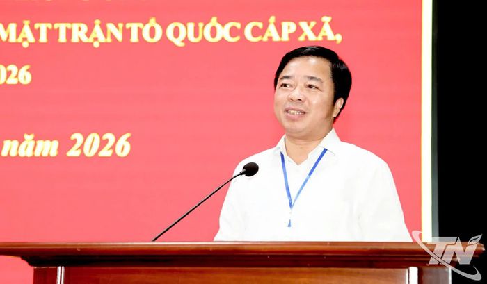Đồng chí Bùi Văn Lương, Phó Bí thư Tỉnh ủy, Chủ tịch HĐND tỉnh, phát biểu khai mạc kỳ kiểm tra, sát hạch.