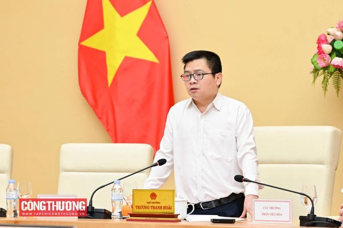 Thứ trưởng Bộ Công Thương Trương Thanh Hoài phát biểu khai mạc cuộc họp