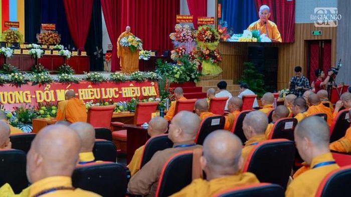 Lắng nghe Trưởng lão Hòa thương Thích Huệ Tài chia sẻ 