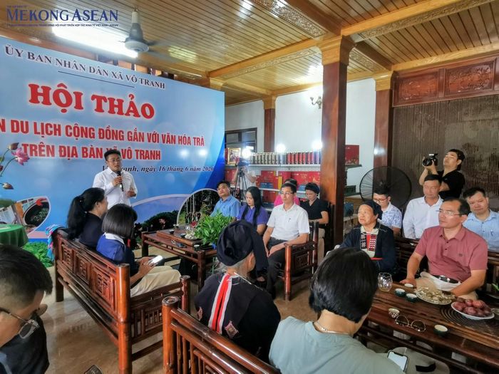 Toàn cảnh hội thảo Phát triển du lịch cộng đồng gắn với văn hóa trà trên địa bàn xã Vô Tranh. Ảnh: Ngọc Linh