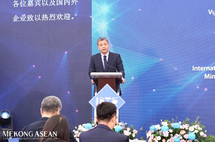 Ông Tô Ngọc Sơn, Phó Vụ trưởng Vụ phát triển thị trường nước ngoài (Bộ Công Thương) phát biểu khai mạc. Ảnh: Thu Thảo/Mekong ASEAN.