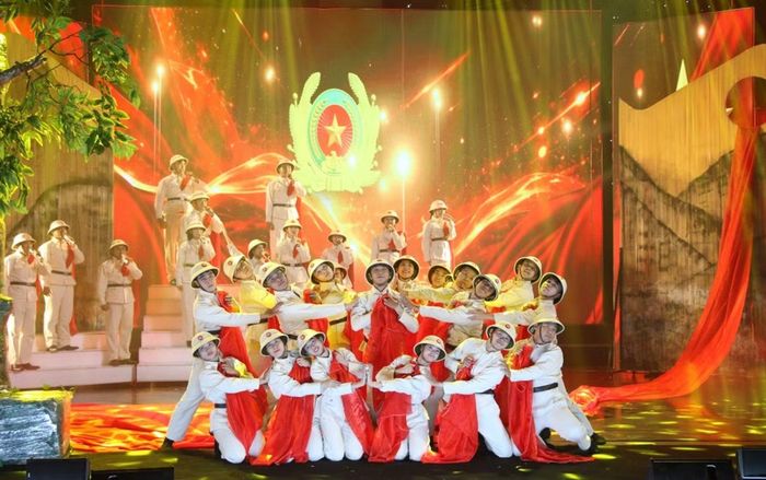 Tiết mục của Đoàn nghệ thuật quần chúng Công an TP Đà Nẵng.