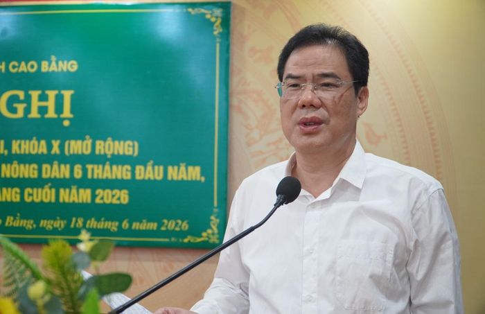 Phó Bí thư Tỉnh ủy, Chủ tịch Ủy ban MTTQ Việt Nam tỉnh Vũ Hồng Quang phát biểu tại hội nghị.