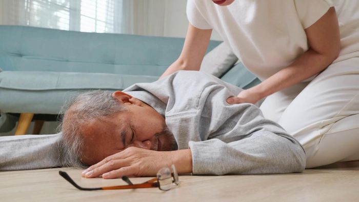 Kiểm tra sức khỏe định kỳ giúp phát hiện sớm các yếu tố nguy cơ. Ảnh minh họa