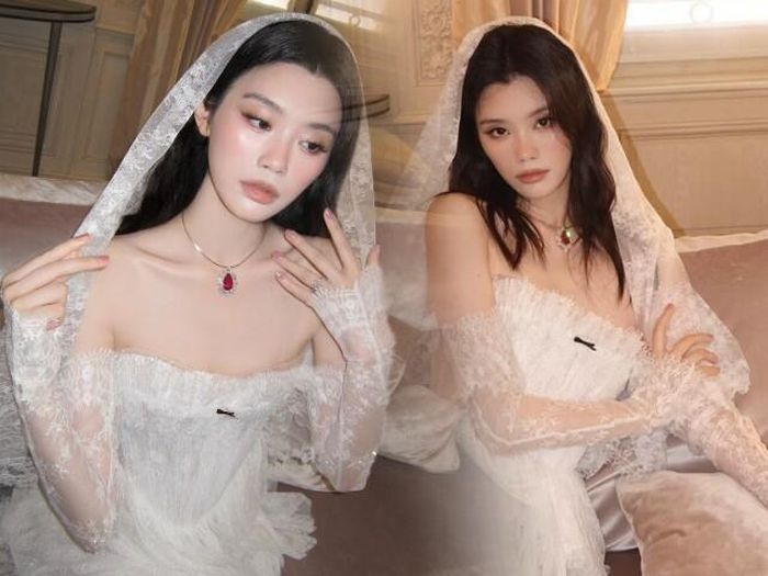 Dây chuyền ngọc màu đỏ của Hề Mộng Dao khiến nhiều người trầm trồ.