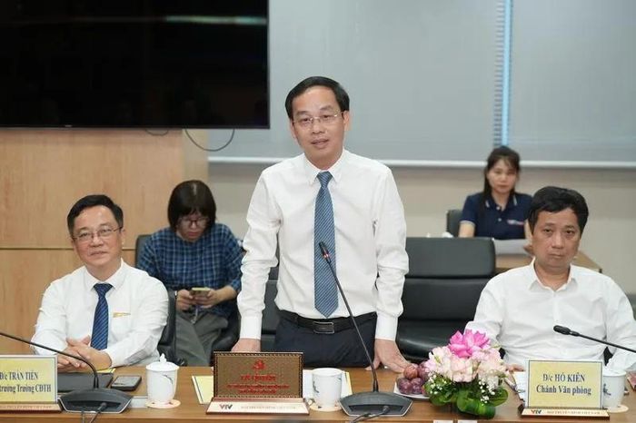 Ông Lê Quyền - Phó Tổng Giám đốc Đài Truyền hình Việt Nam phát biểu tại lễ ký kết.