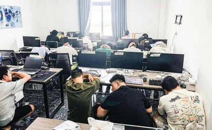 Một nhóm người nước ngoài có dấu hiệu hoạt động tội phạm bị bắt giữ