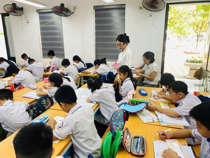 Chỉ tiêu tuyển sinh năm học với cấp tiểu học tại xã Hoài Đức là 1.497 học sinh với 43 lớp. Ảnh: VH