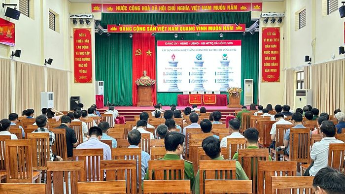 Quang cảnh hội nghị. Ảnh: Nguyễn Cường