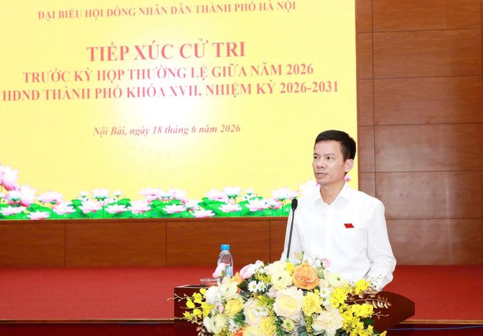 Phó Chủ tịch UBND thành phố Hà Nội Bùi Duy Cường phát biểu tại hội nghị. Ảnh: Tùng Nguyễn.