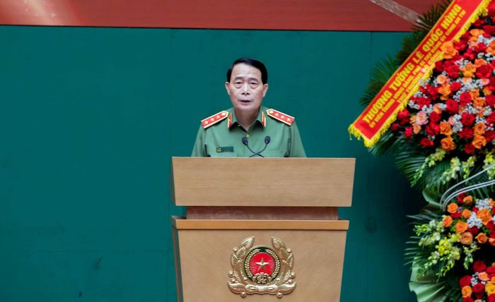 Thượng tướng Lê Quốc Hùng, Thứ trưởng Bộ Công an, phát biểu tại buổi lễ. Ảnh: Nguyễn Bình