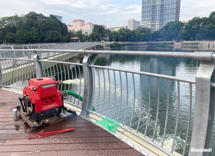 Tăng cường các máy bơm giúp tuần hoàn nước. Ảnh: L.T