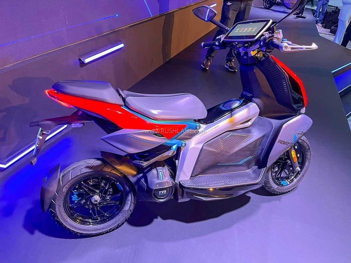 TVS X còn sở hữu hàng loạt tính năng hiện đại