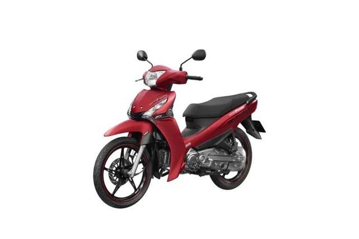Khi ngồi lên xe, chiều cao yên khoảng 775 mm tạo cảm giác rất thân thiện.
