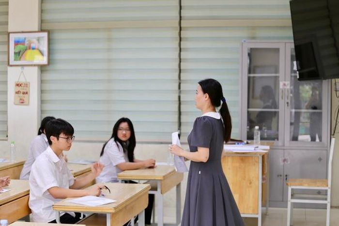 Thí sinh thi lớp 10 Hà Nội.
