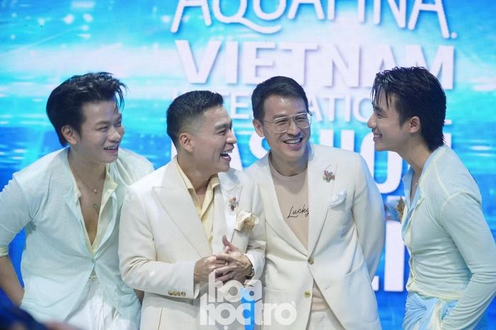 Ninh Dương Story chung vui cùng nhà thiết kế Adrian Anh Tuấn và Sơn Đoàn.