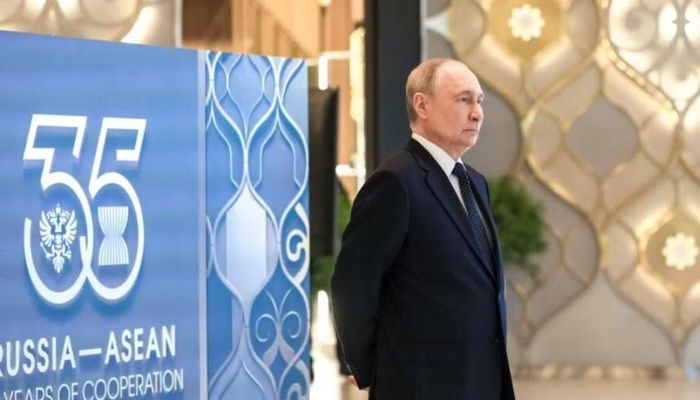 Ông nhận định ASEAN hiện là một trong những hiệp hội khu vực có uy tín toàn cầu, đóng vai trò quan trọng trong việc duy trì hòa bình, ổn định cũng như thúc đẩy tăng trưởng kinh tế ở khu vực.