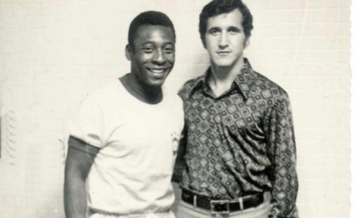 Bức ảnh chụp cùng huyền thoại Pele được HLV Carlos Alberto Parreira chia sẻ trên trang cá nhân. Ảnh: Instagram.