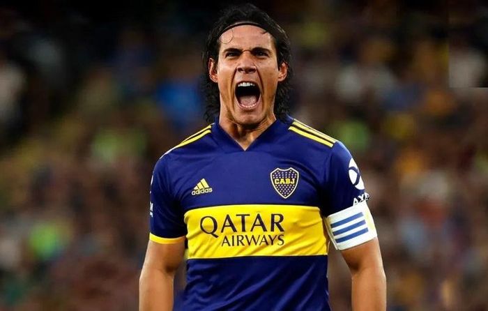 Cavani tìm kiếm bến đỗ mới sau khi rời Boca Juniors.