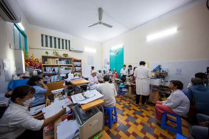  Không gian làm việc, tiếp nhận người bệnh tại Bệnh viện Mắt TP.HCM. Ảnh: BVCC. 