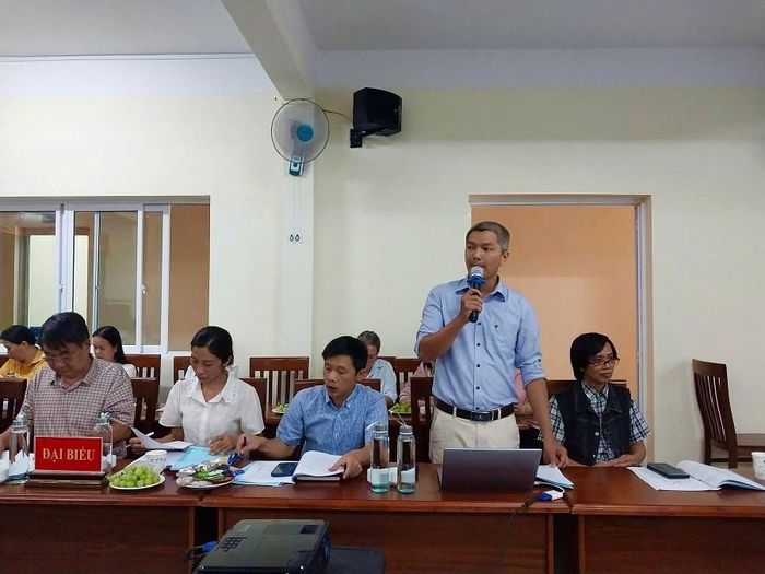 Các đại biểu nêu ý kiến tại hội thảo