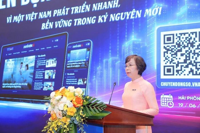 Đồng chí Vũ Việt Trang, Ủy viên Ban Thường vụ Đảng ủy các cơ quan Đảng Trung ương, Phó Trưởng Ban Tuyên giáo và Dân vận Trung ương, Bí thư Đảng ủy, Tổng Giám đốc Thông tấn xã Việt Nam phát biểu tại lễ khai trương chuyên trang thông tin. Ảnh: Minh Quyết - TTXVN