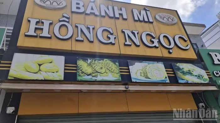 Cơ sở bánh mì Hồng Ngọc 37.