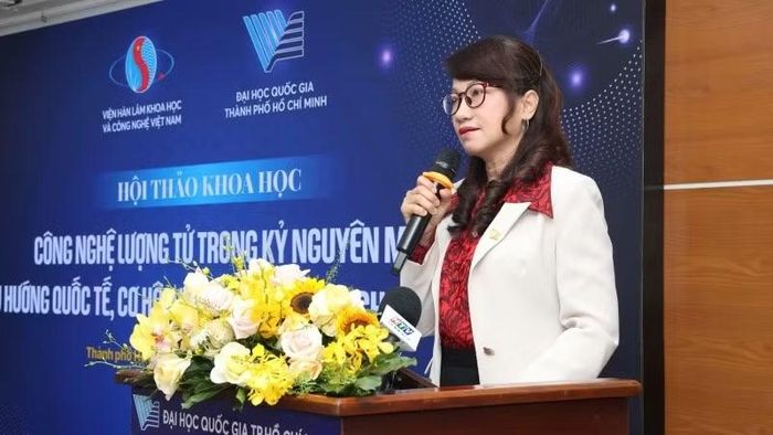 Giáo sư, Tiến sĩ Nguyễn Thị Thanh Mai, Giám đốc Đại học Quốc gia Thành phố Hồ Chí Minh phát biểu tại sự kiện.