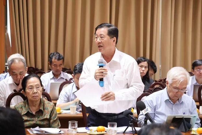 Mặt trận Tổ quốc Việt Nam Thành phố Hồ Chí Minh tổ chức lấy ý kiến góp ý cho Luật Đô thị đặc biệt.