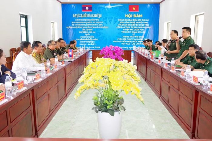 Quang cảnh hội đàm.