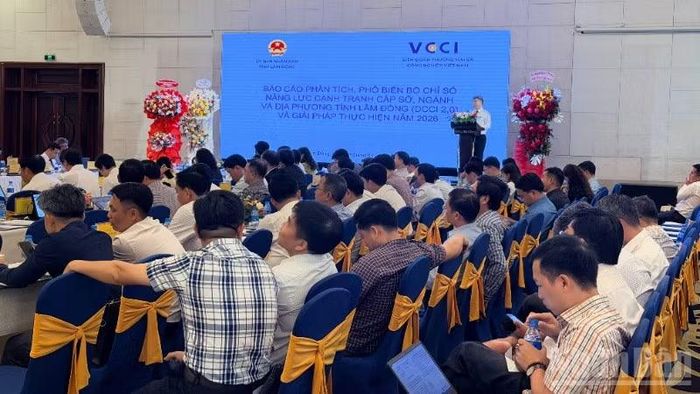 Lãnh đạo VCCI Thành phố Hồ Chí Minh phát biểu.