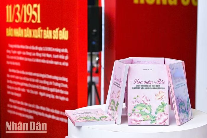 Việc xuất bản cuốn sách "Hoa vườn Bác" có ý nghĩa xã hội và nhân văn to lớn.