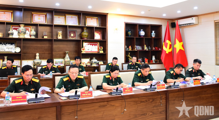 Các đại biểu dự hội nghị. 